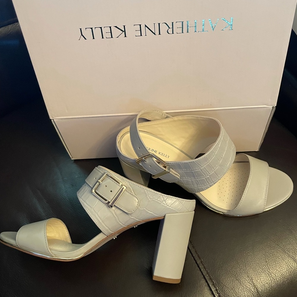 Katherine Kelly heels